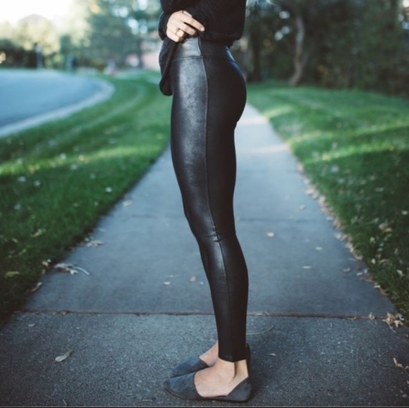 Spanx Faux Leather Leggings High Rise Full Length Size Medium - Picture 9 of 15